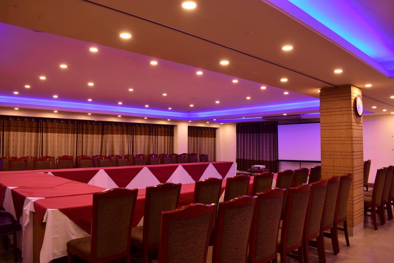 Hotel Metro International Srihotto Zewnętrze zdjęcie